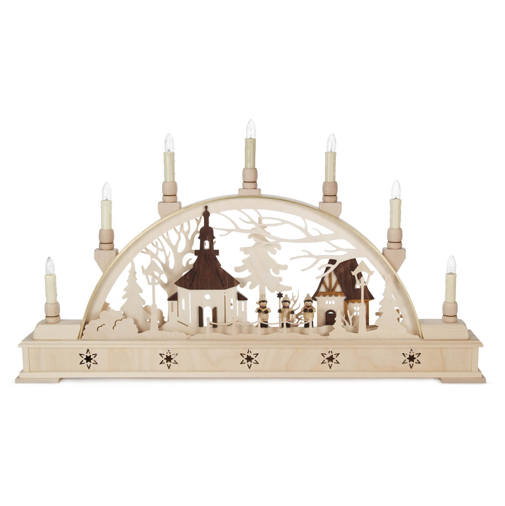 A wooden arch with an illuminated depiction of the Seiffen Church and small singing figures, known as Kurrende, beneath electric candles. im Dregeno Online Shop günstig kaufen