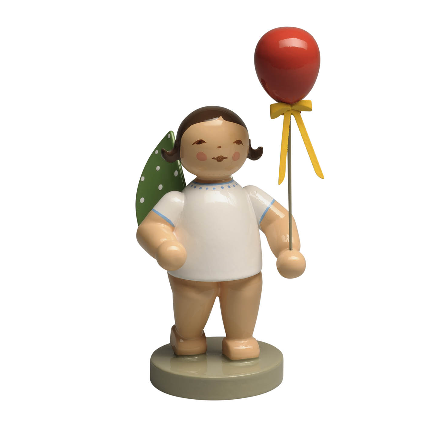 Holzfigur eines Engels mit braunem Haar, grünen Flügeln mit weißen Punkten, der einen roten Luftballon an einem Stock hält. im Dregeno Online Shop günstig kaufen