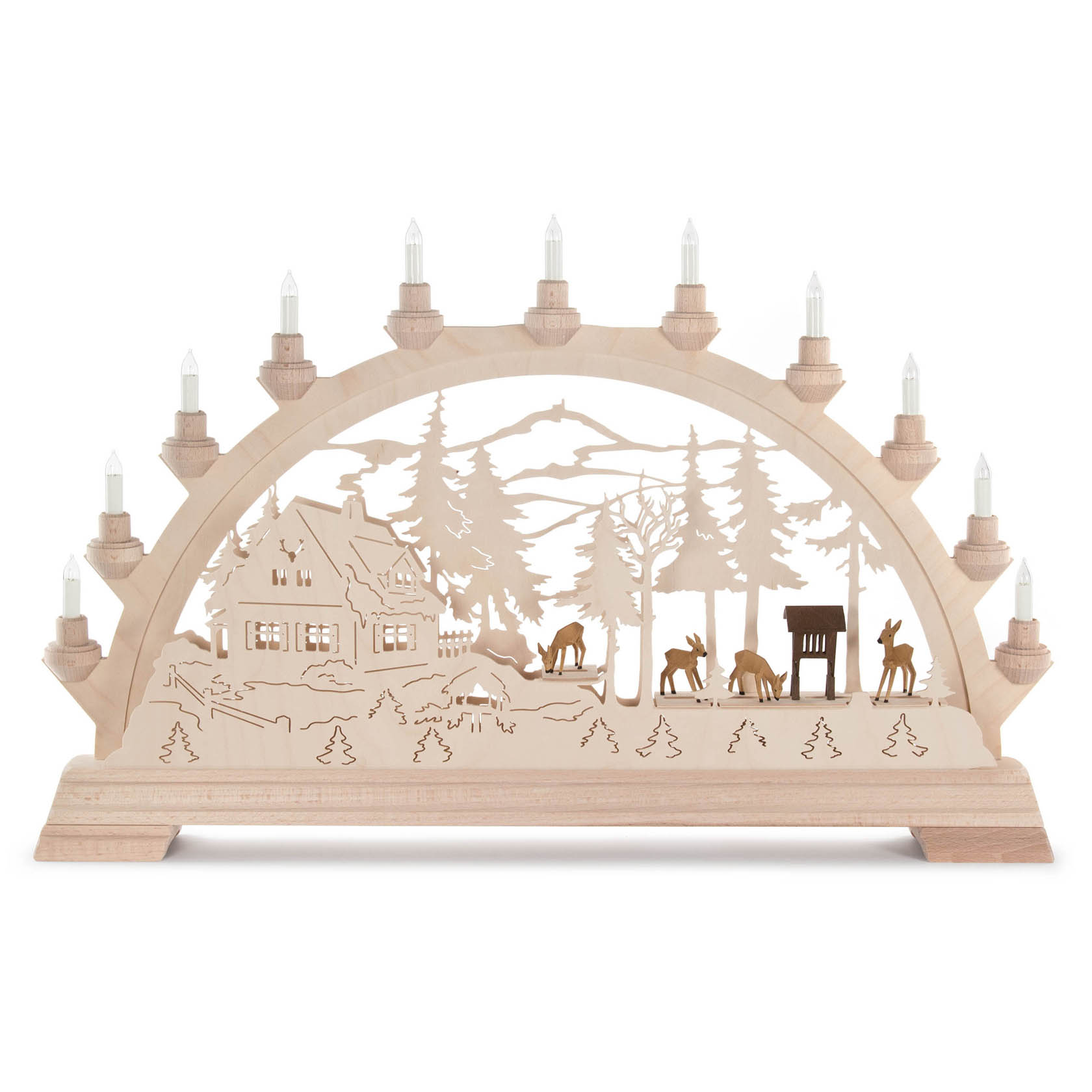 Schwibbogen aus Holz mit Szene von Forsthaus, Rehen und Hochsitz, elektrisch beleuchtet mit Kerzen. im Dregeno Online Shop günstig kaufen
