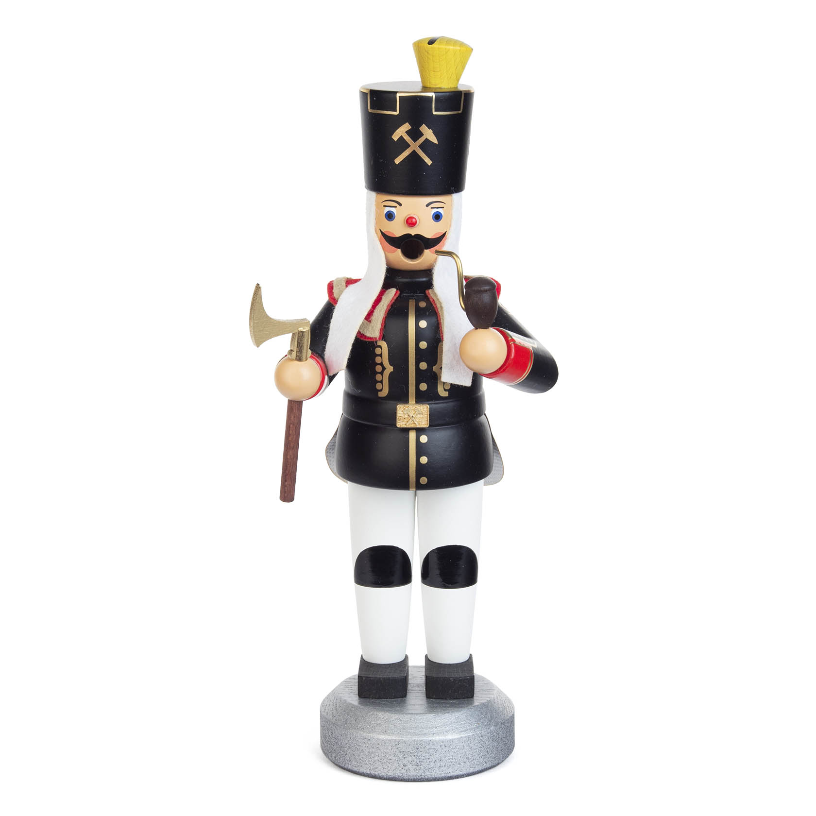 Ein traditioneller Räuchermann aus Holz in der Form eines Bergmanns. Er trägt eine schwarze Bergmannsuniform mit rotem und goldenem Akzent, hält eine Axt und hat einen Schnurrbart. im Dregeno Online Shop günstig kaufen