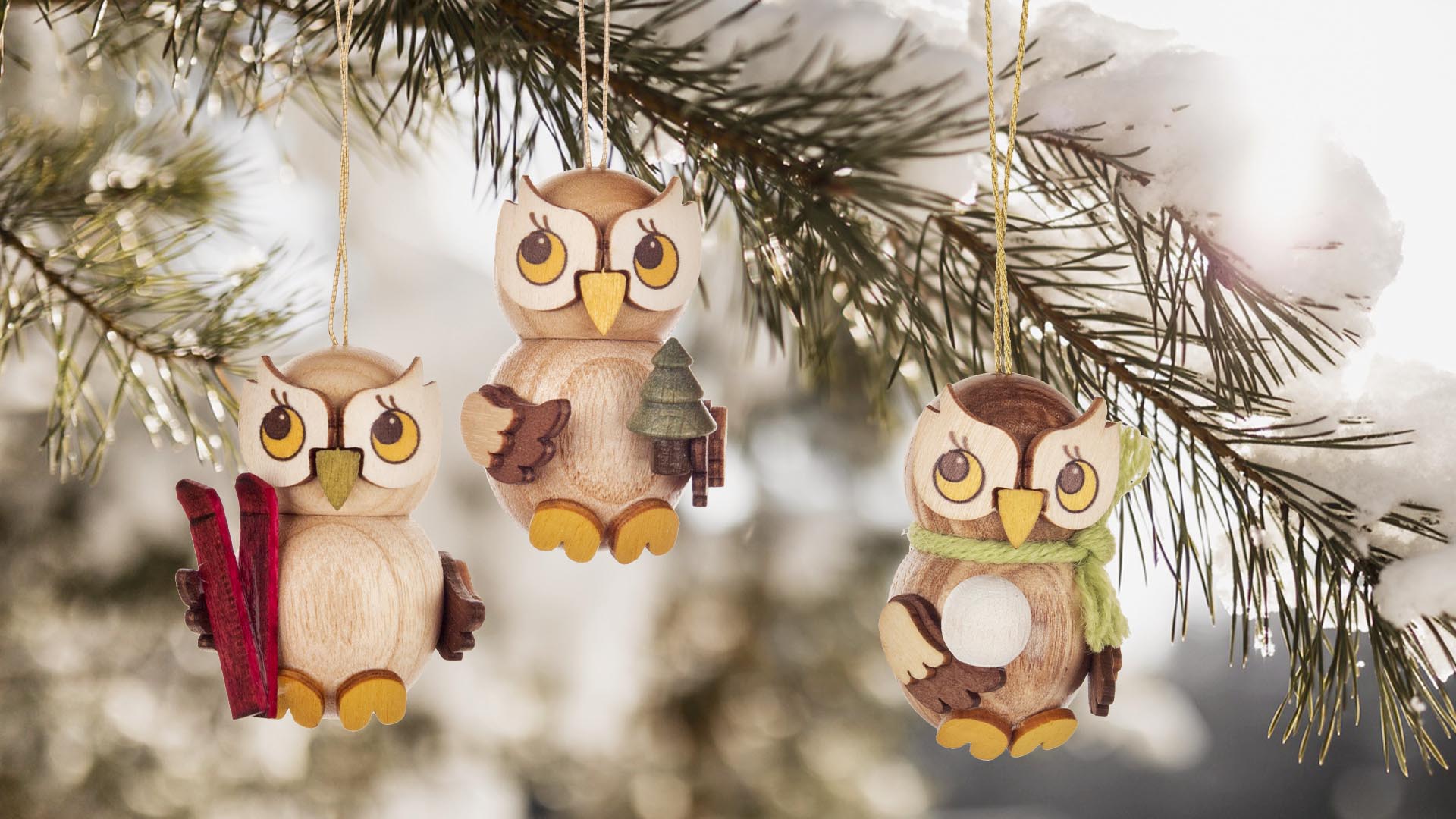 Baumschmuck Mini-Eulen mit Ski, Bäumchen und Schneeball