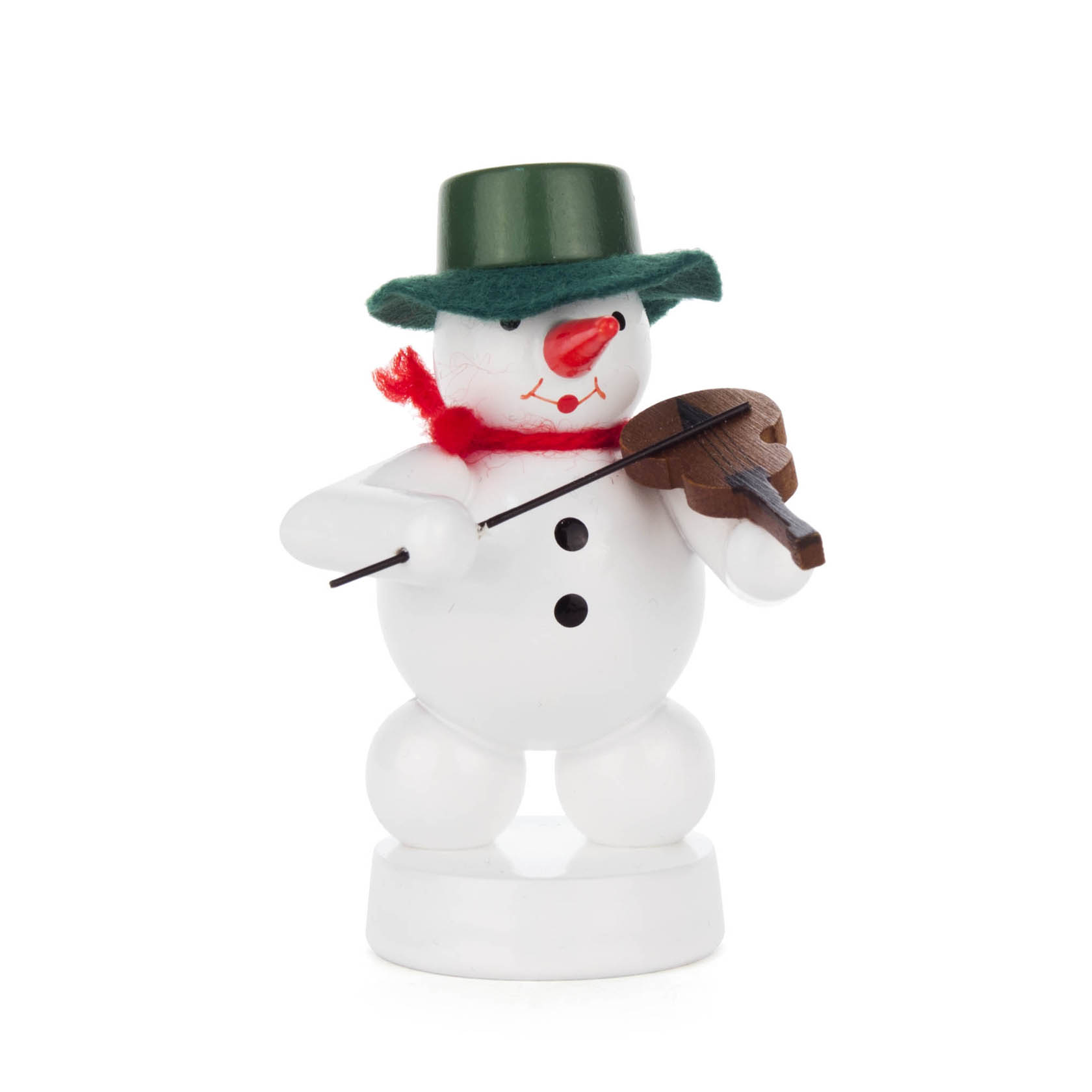 Ein Schneemann aus Holz mit grünem Hut, rotem Schal und schwarzem Knopf spielt eine Geige. im Dregeno Online Shop günstig kaufen