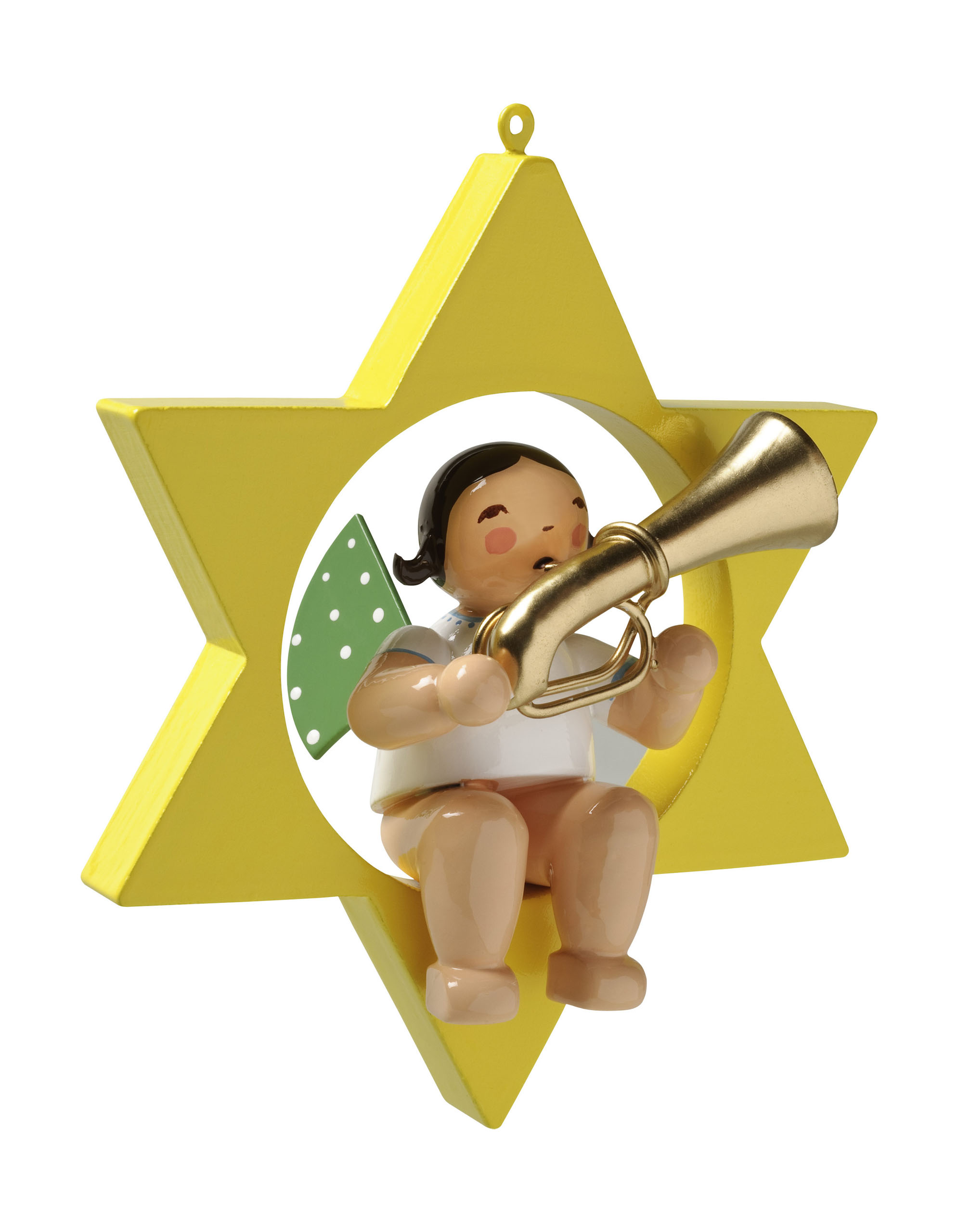 Ein bemalter Holzengel sitzt in einem gelben, sternförmigen Rahmen und spielt eine goldene Basstrompete. Der Engel trägt weiße Kleidung und hat grüne Flügel. im Dregeno Online Shop günstig kaufen