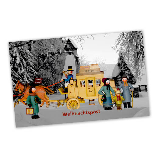 A Christmas card featuring a vintage horse-drawn carriage labeled 'Seiffen' with smiling figures in traditional winter clothing standing beside it. im Dregeno Online Shop günstig kaufen