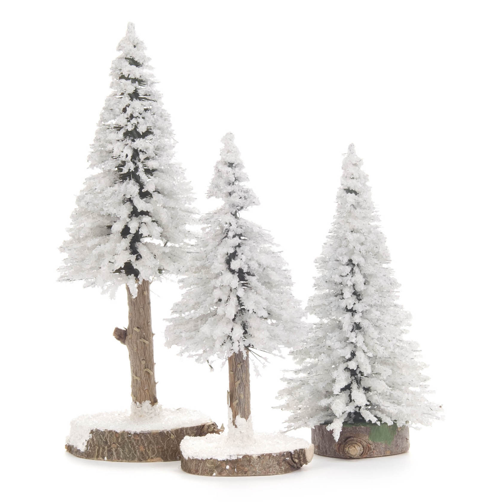 Drei miniaturhaft verschneite Fichtenmodelle, verschiedene Größen von ca. 12 bis 16 cm, auf runden Holzbasen stehend. im Dregeno Online Shop günstig kaufen