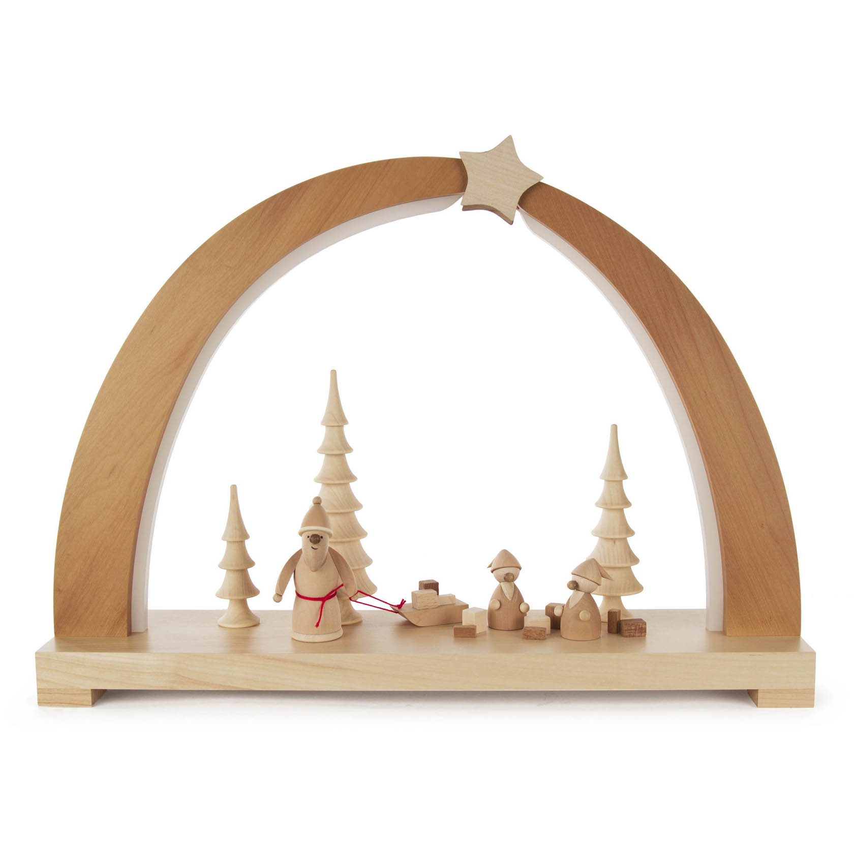 Holz-Schwibbogen mit einer Figur von Ruprecht, zwei Wichteln, Geschenken und LED-Beleuchtung, dekoriert mit Bäumen und einem Stern auf dem Bogen. im Dregeno Online Shop günstig kaufen