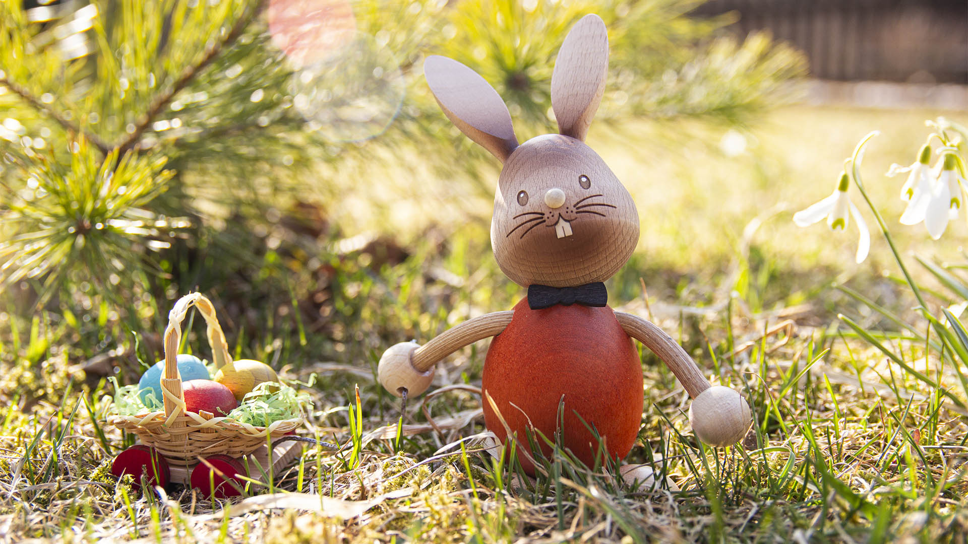 Osterhase Stupsi mit Eierwagen